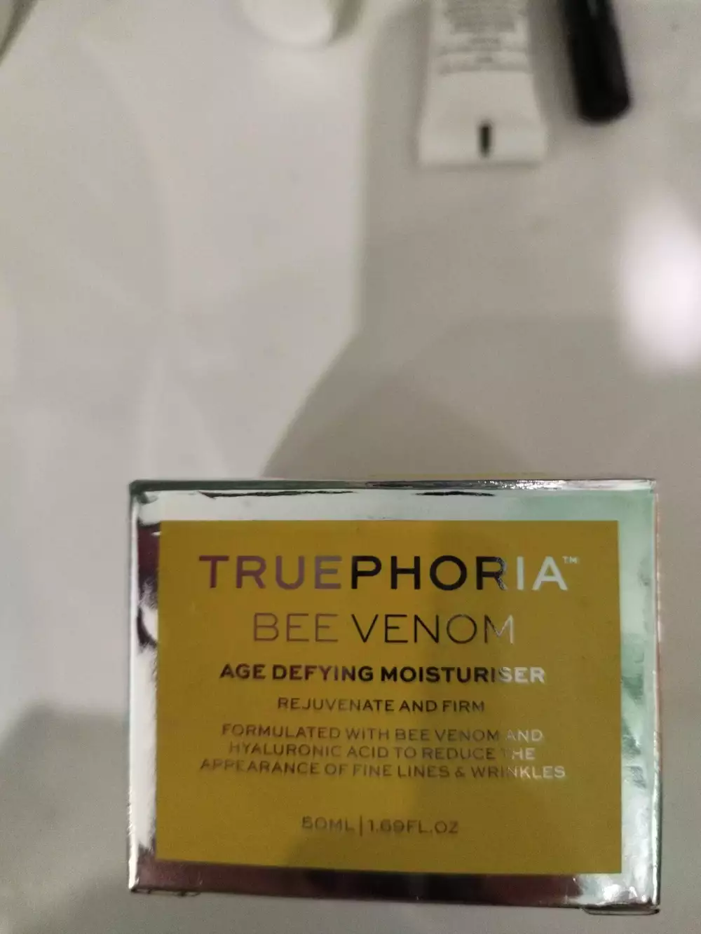 TRUEPHORIA - Bee venom - Age defying moisturiser