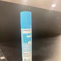 MY INGREDIENTS - Hyaluronic acid - Jade stone under-eye roller