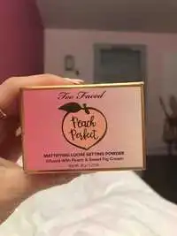 TOO FACED - Peach perfect - Mattifying loose setting powder