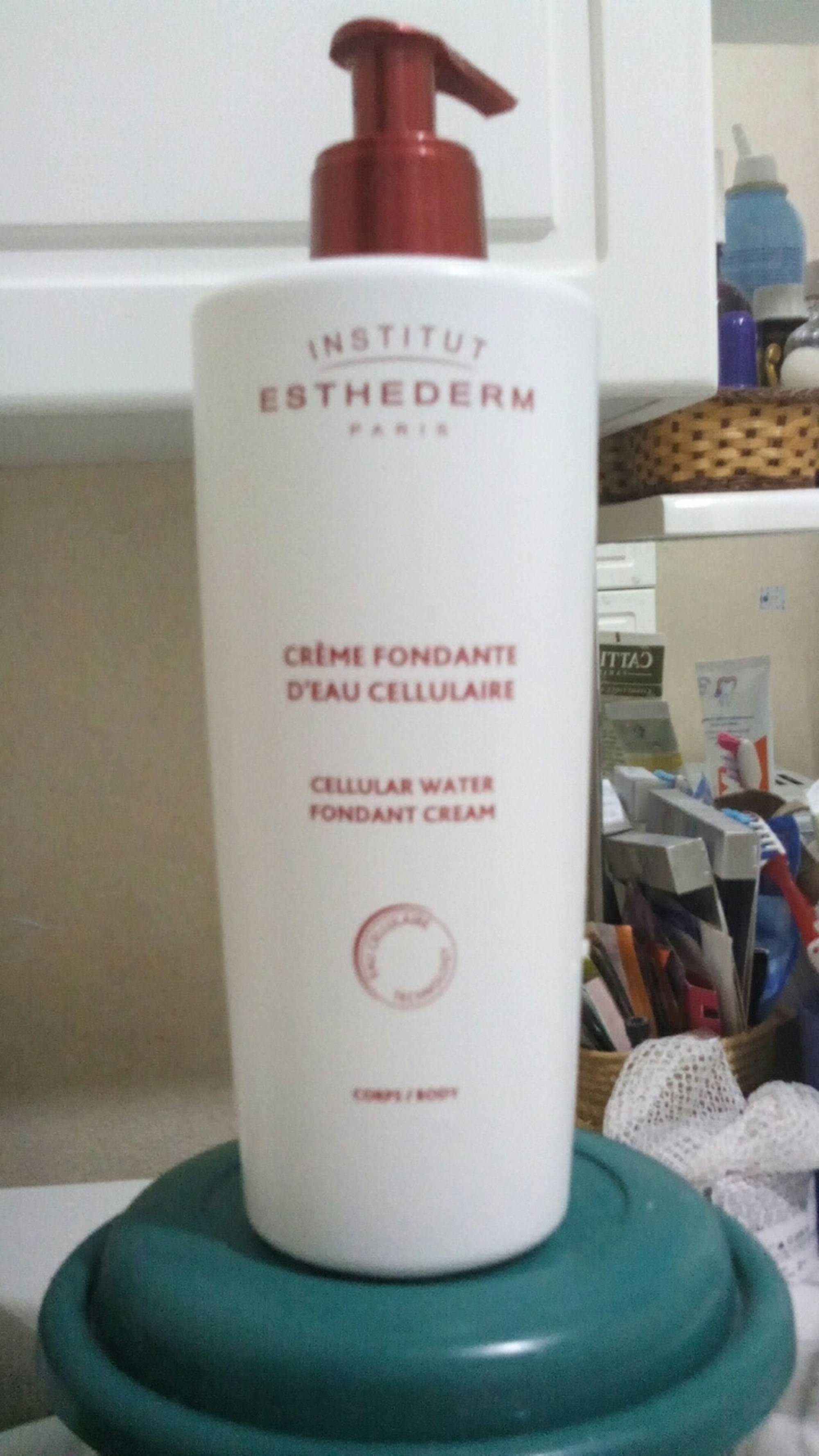 ESTHEDERM - Crème fondante d'eau cellulaire 