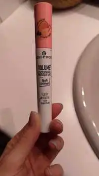 ESSENCE - Volume booster lash primer