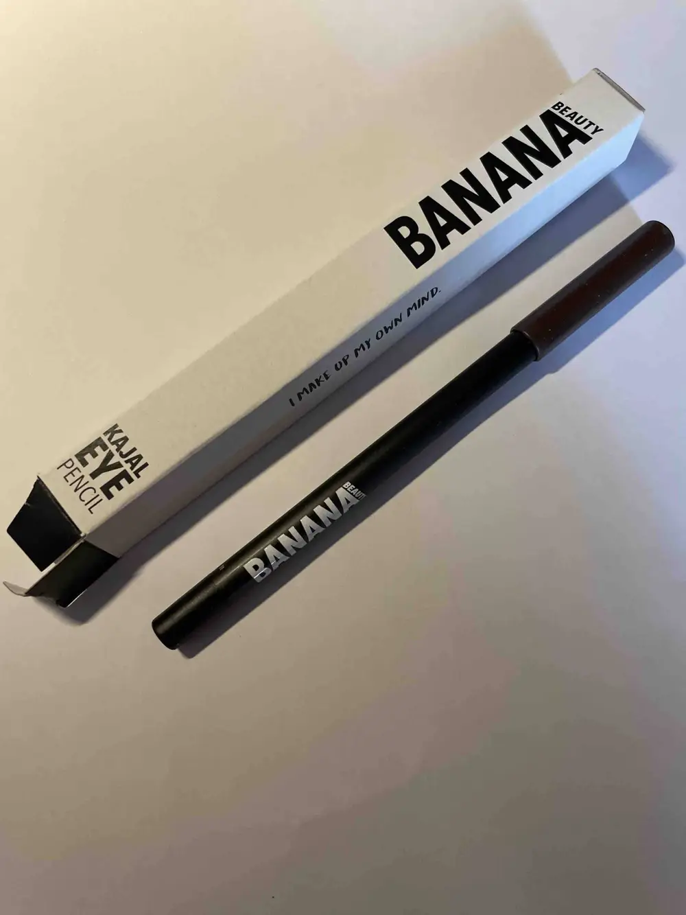 BANANA BEAUTY - Kajal eye pencil