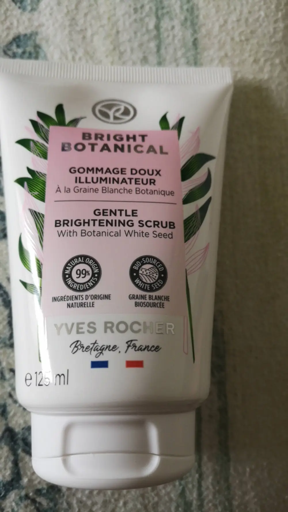 YVES ROCHER - Bright botanical - Gommage doux illuminateur
