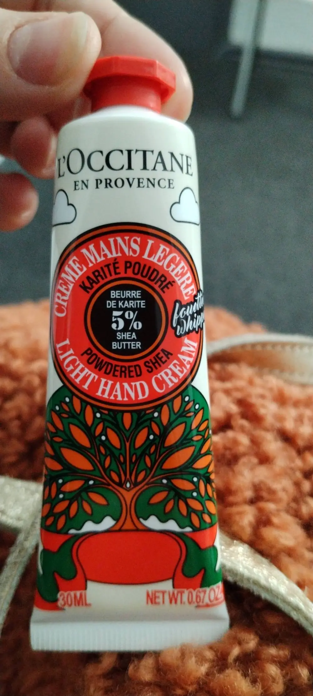 L'OCCITANE - Crème mains légère karité poudre