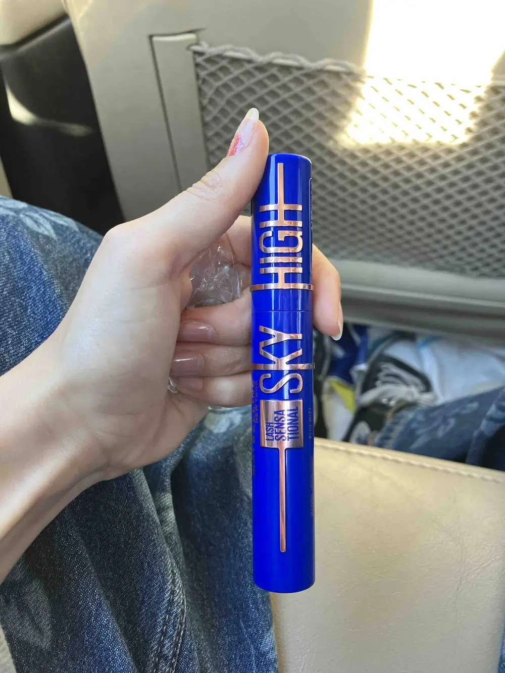 MAYBELLINE - Lash sensational sky high