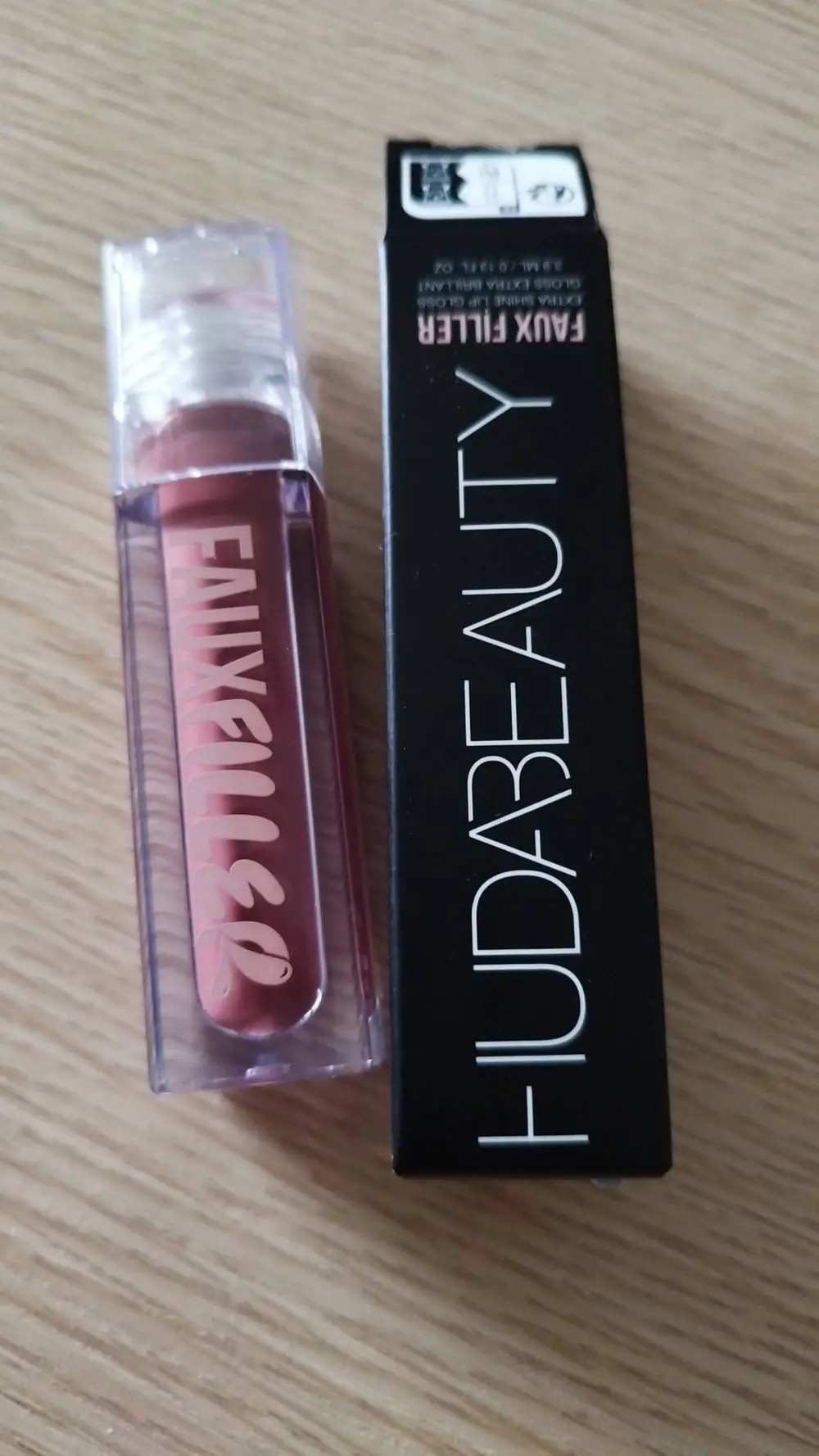 HUDA BEAUTY - Faux filler - Gloss extra brillant