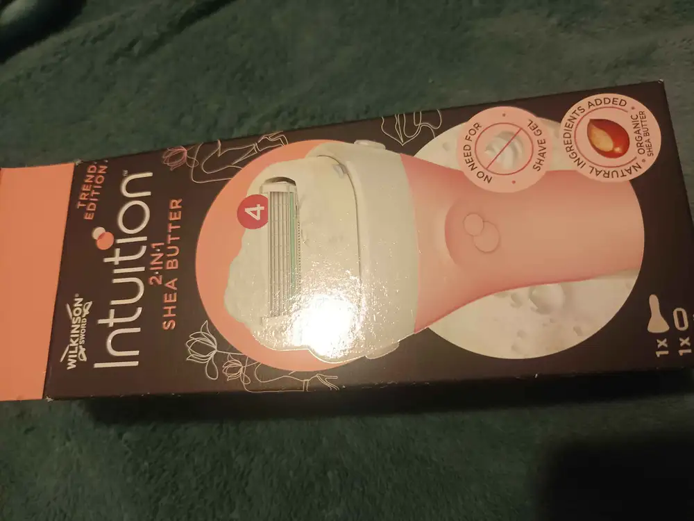 WILKINSON SWORD - Intuition 2 en 1 shea butter 