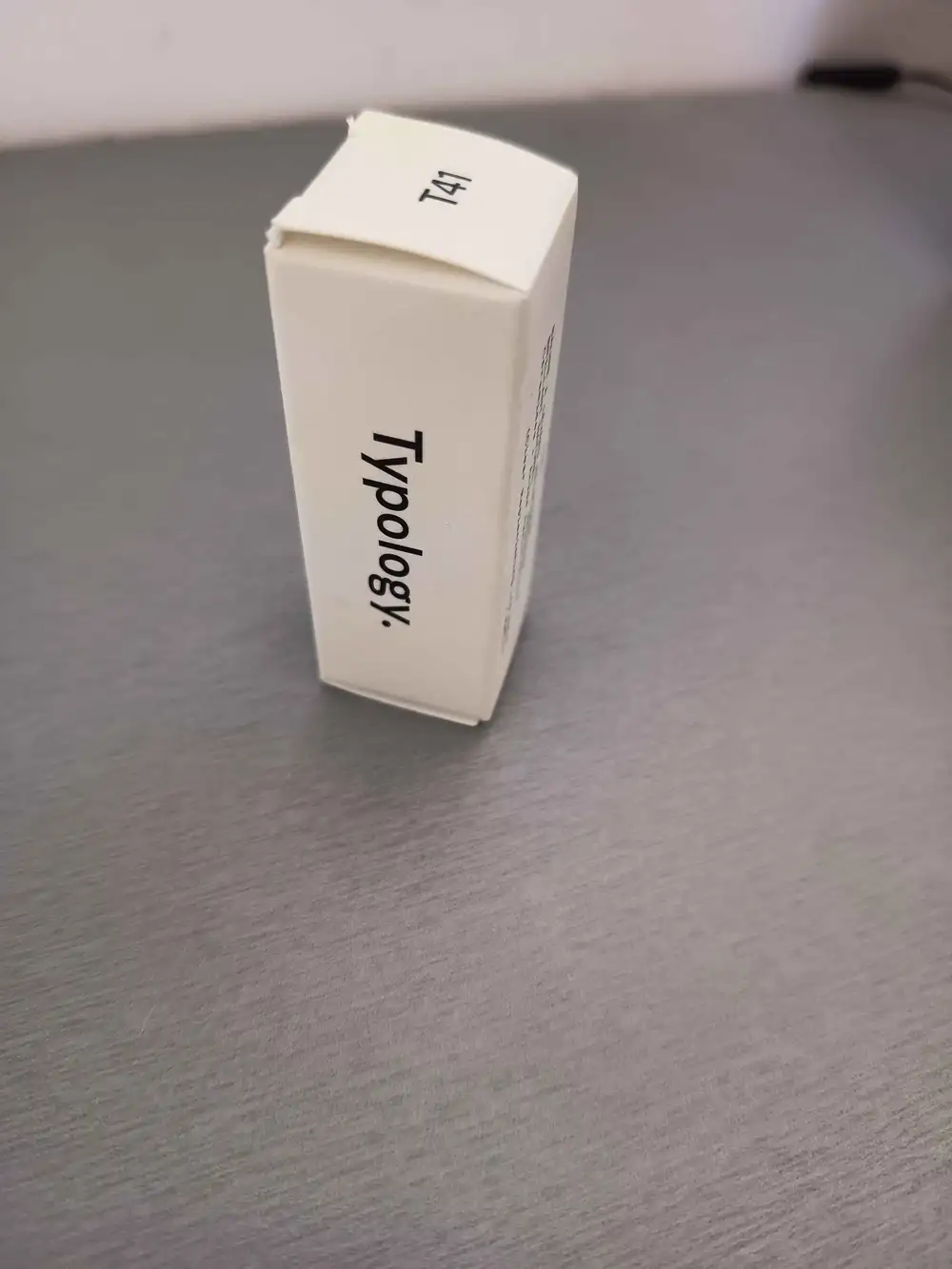 TYPOLOGY - Baume à lèvres 