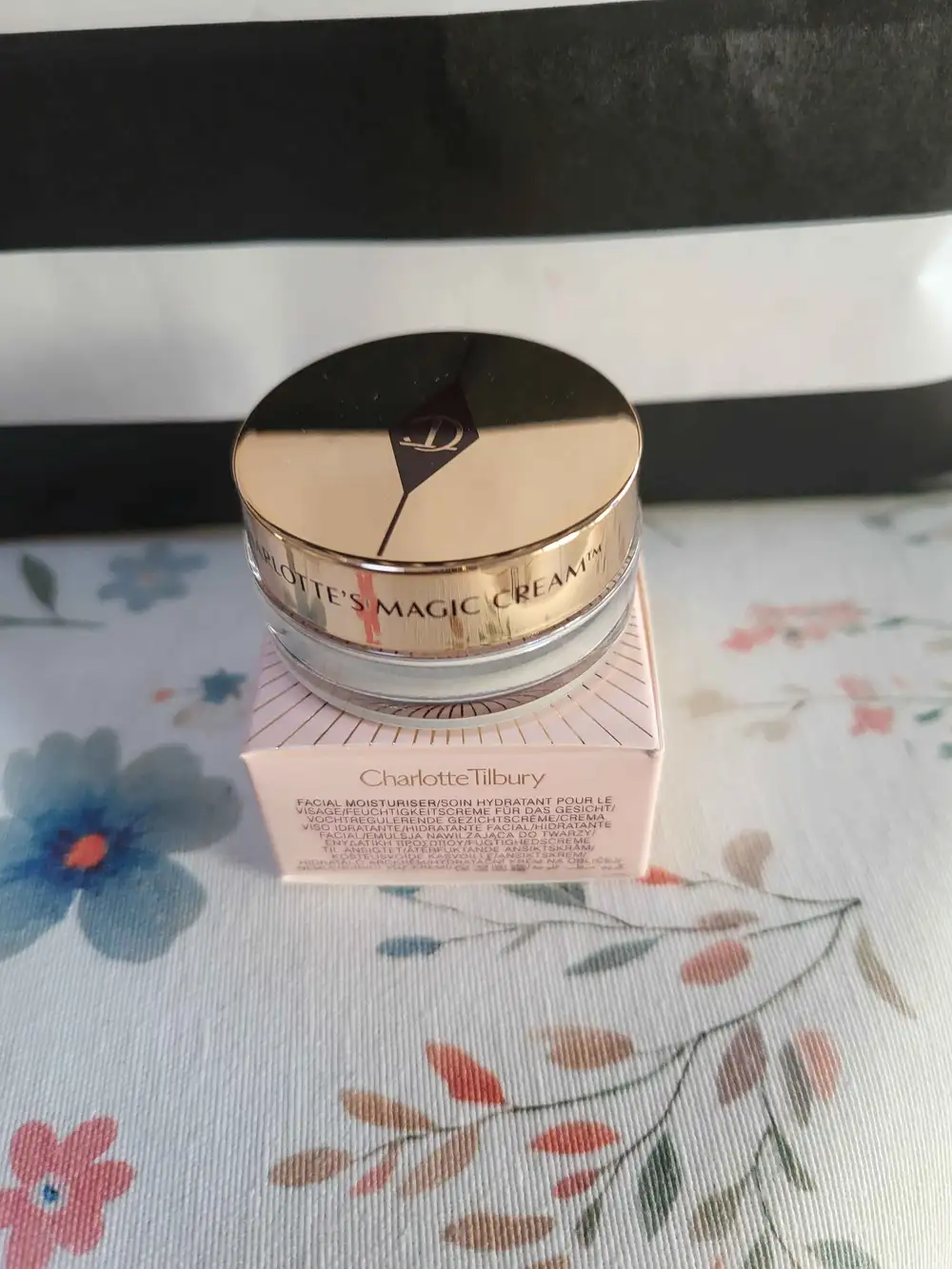 CHARLOTTE TILBURY - Soin hydratant pour le visage