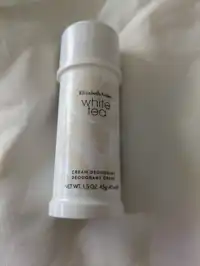 ELIZABETH ARDEN - White tea - Déodorant crème