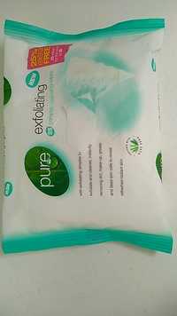 PURE - Exfoliating - Complete cleansing wipes