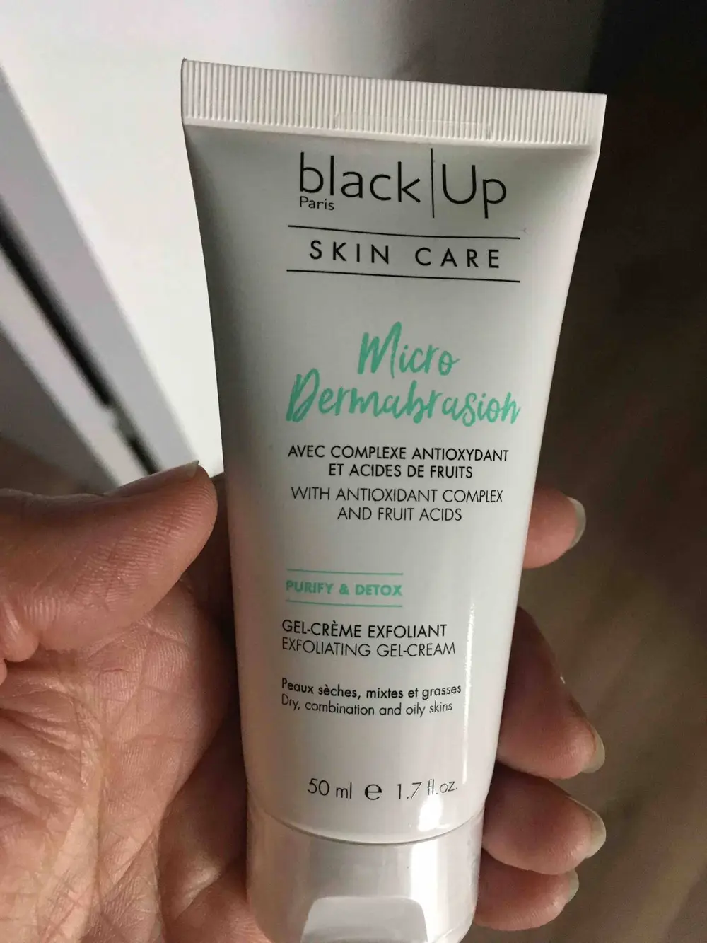 BLACK UP - Micro dermabrasion - Gel-crème exfoliant