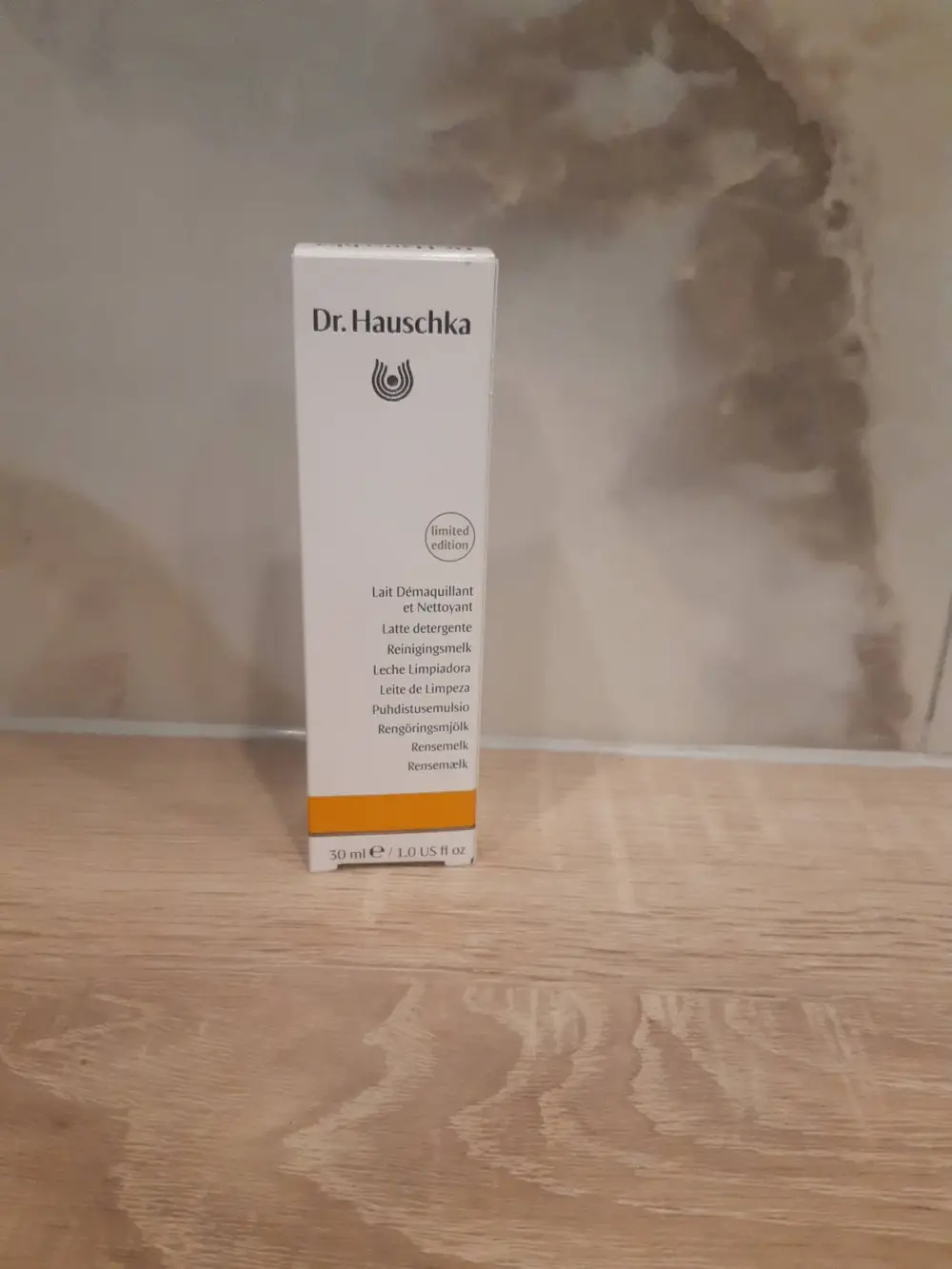 DR. HAUSCHKA - Lait démaquillant et nettoyant 