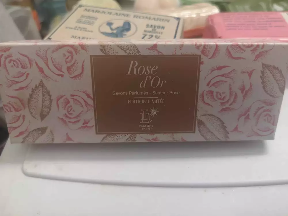ID PARFUMS - Savons parfumés senteur rose