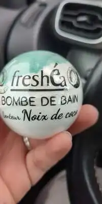 FRESHÉA - Bombe de bain senteur noix de coco