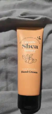 MAXBRANDS MARKETING B.V. - Gentle shea butter scent - Nourishing hand cream