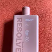 THE BEAUTY DEPT - Resolve - Smoothing shampoo 