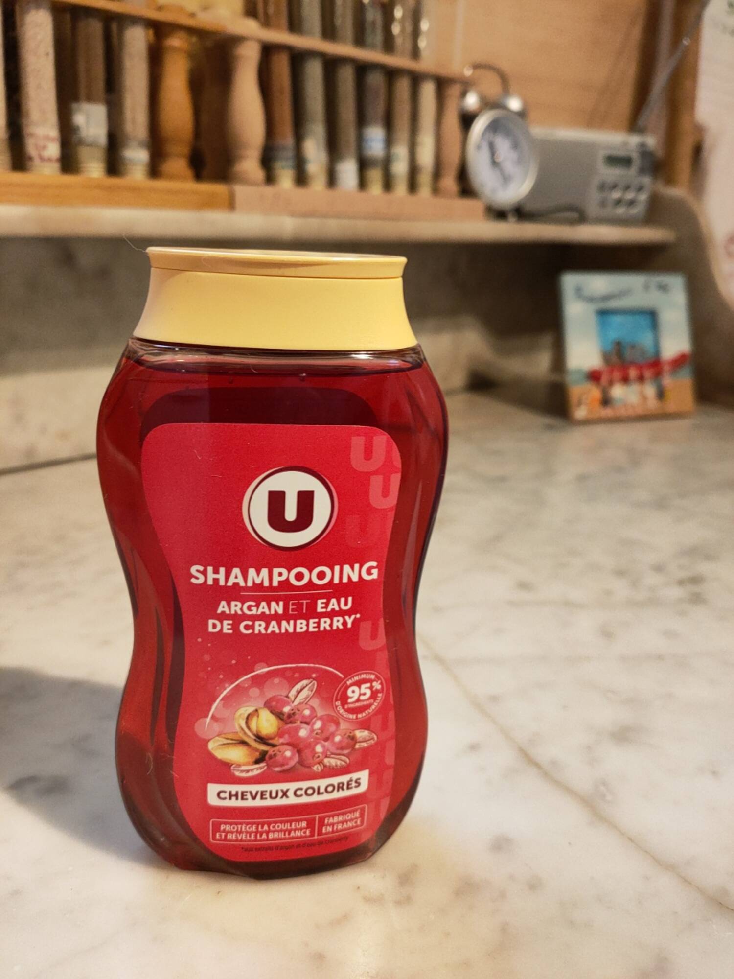 BY U - MAGASINS U - Cheveux colorés - Shampooing argan et eau de cranberry 