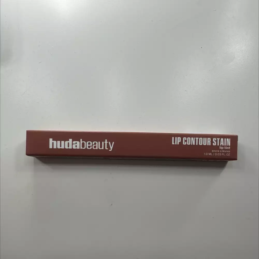 HUDA BEAUTY - Lip contour stain - Encre à lèvres