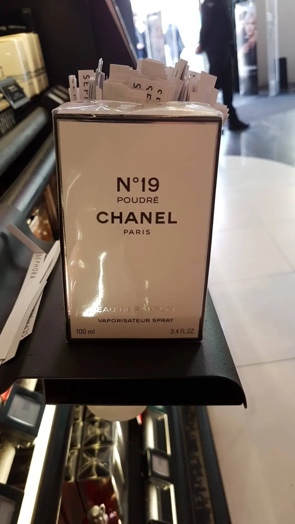 CHANEL - N° 19 Poudre - Eau de parfum