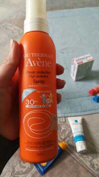 AVÈNE - Eau thermale Avène - Spray haute protection enfant 30 SPF