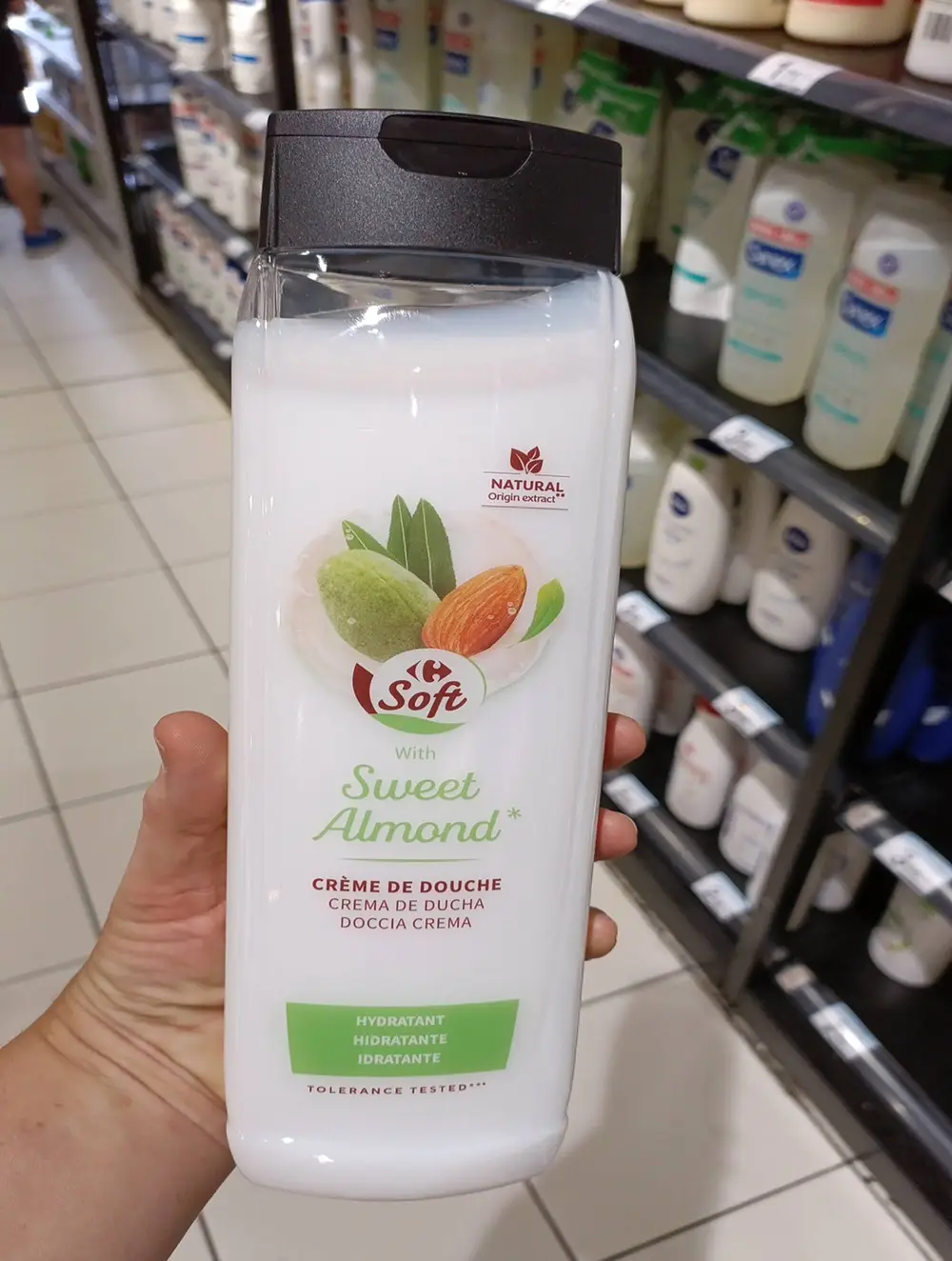 CARREFOUR SOFT - Soft sweet almond - Crème de douche