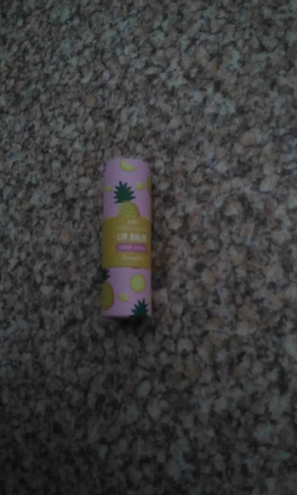 MAXBRANDS - 2-in-1 lip balm sugar scrub pineapple