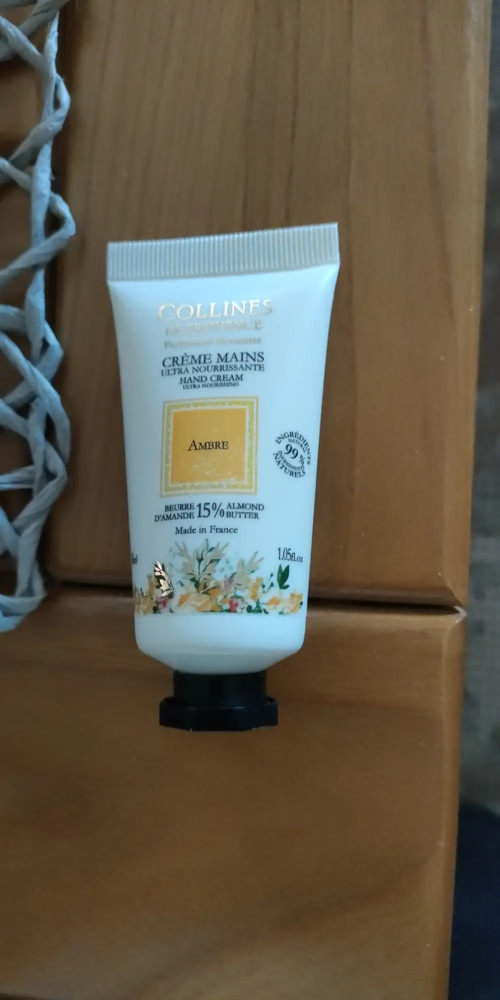 COLLINES DE PROVENCE - Ambre - Crème mains ultra nourrissante