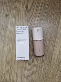 RARE BEAUTY - True to myself natural matte longwear foundation