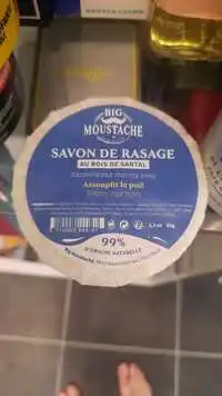 BIG MOUSTACHE - Savon de rasage au bois de santal