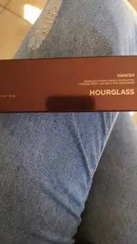 HOURGLASS - Vanish - Fond de teint liquide à fini homogène