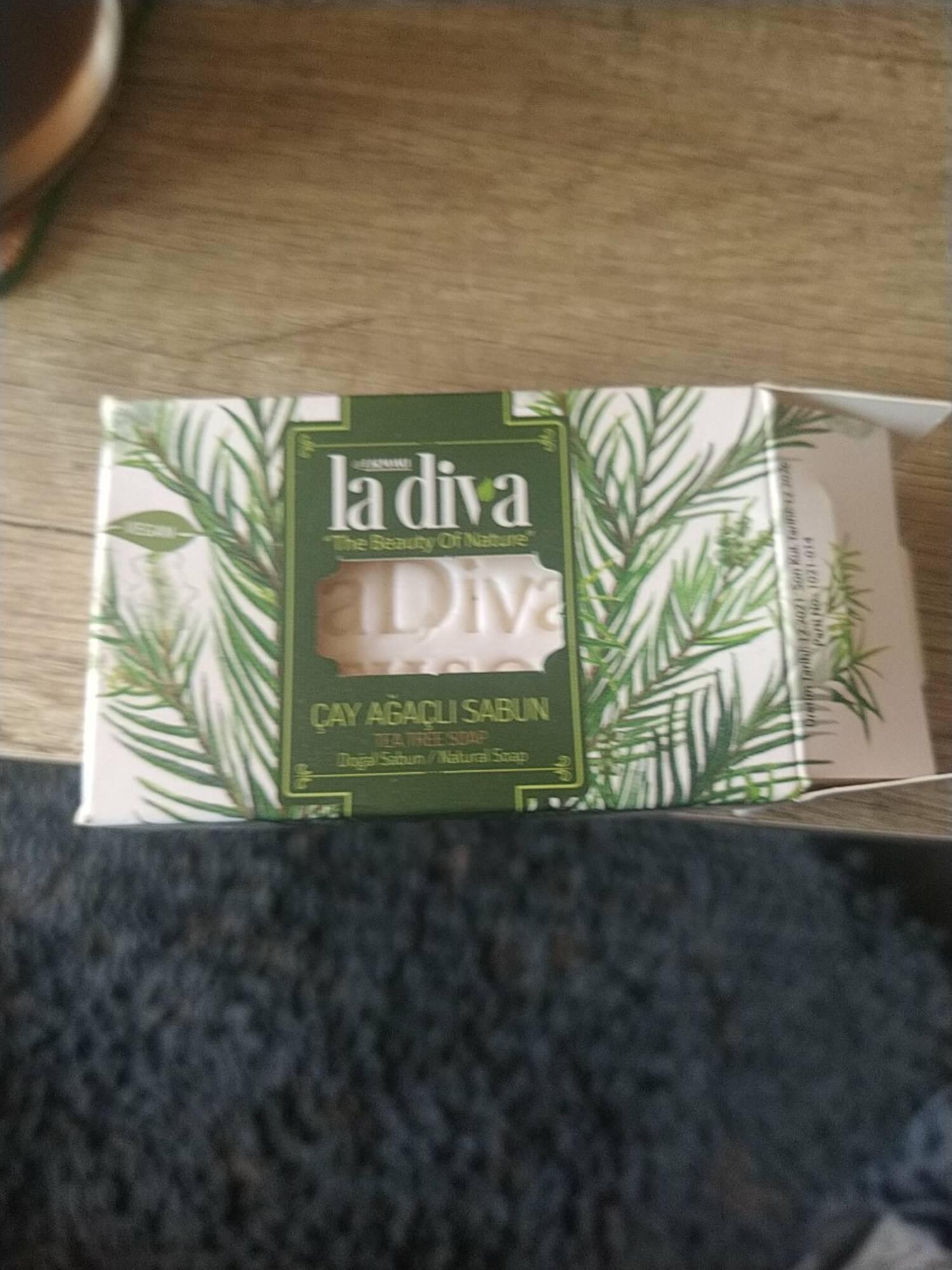 LA DIVA - Tea tree soap - Natural soap
