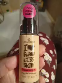 ESSENCE - I love flaw less skin - Foundation