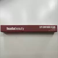 HUDA BEAUTY - Lip contour stain - Encre à lèvres 