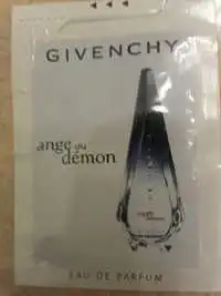 GIVENCHY - Ange ou Démon - Eau de parfum