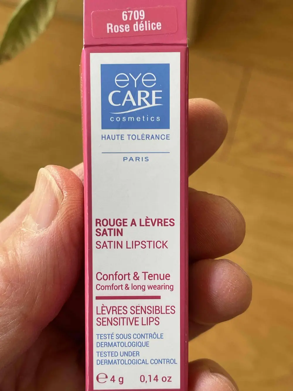 EYE CARE COSMETICS - Rouge à lèvres satin