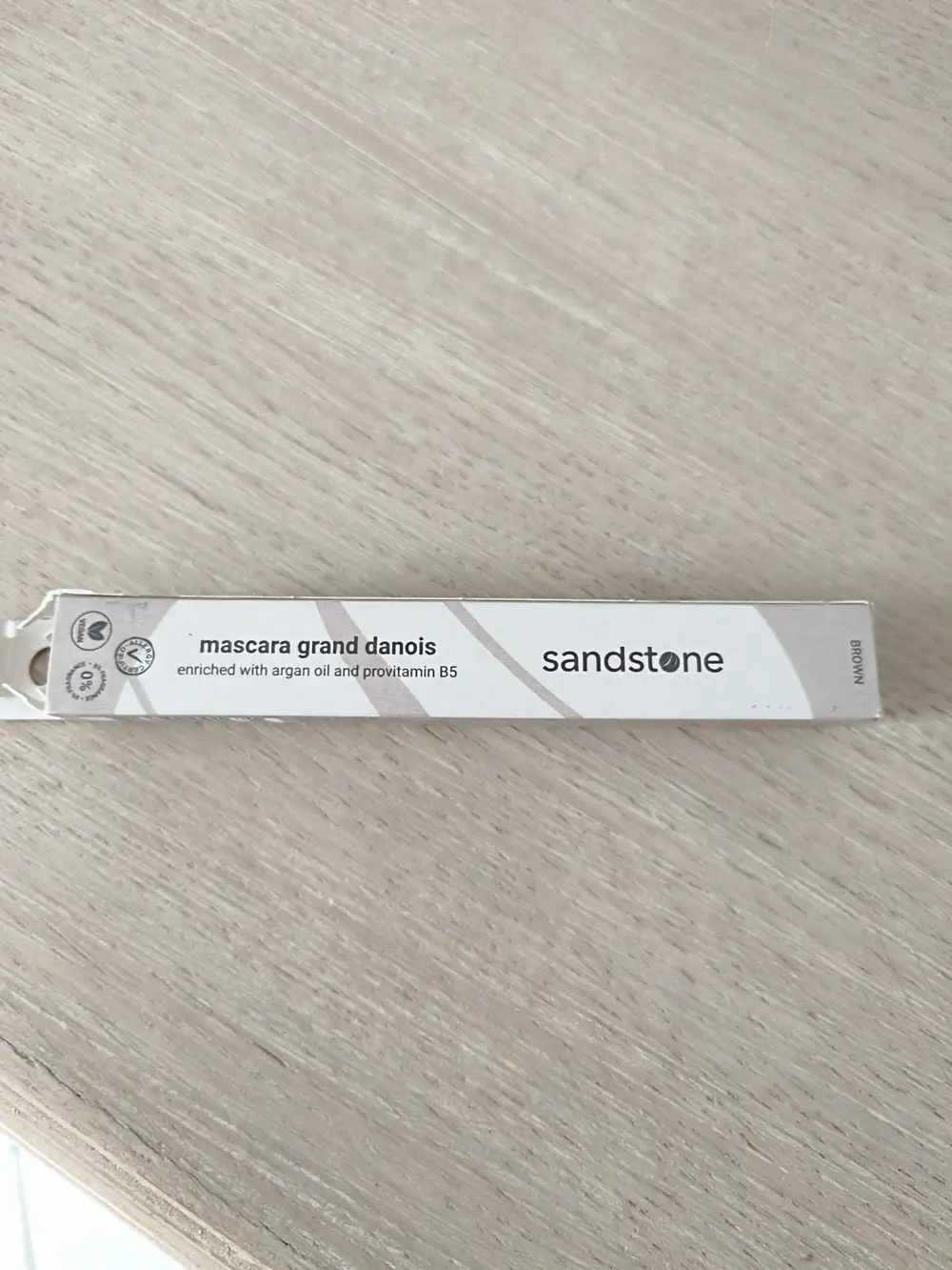 SANDSTONE - Mascara grand danois brown