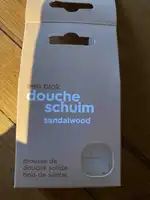 EEN BLOK - Mousse de douche solide bois de santal