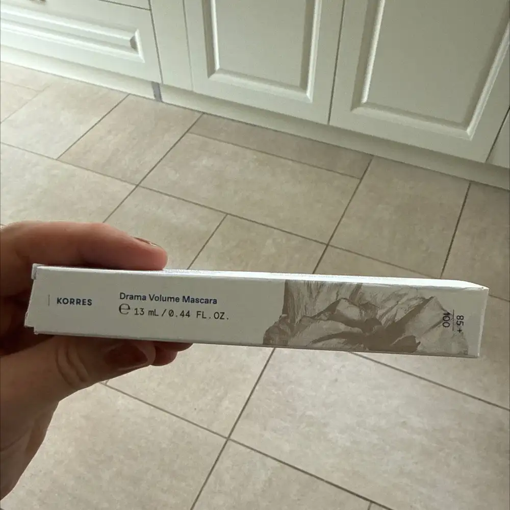 KORRES - Drama volume mascara 