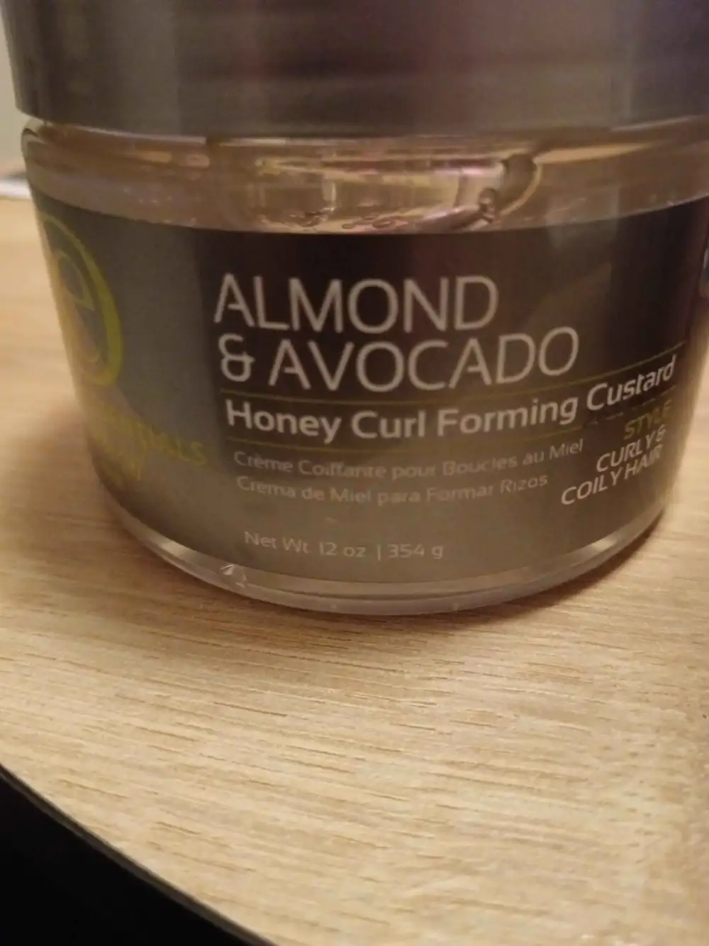DESIGN ESSENTIALS - Almond & avocado - Crème coiffante