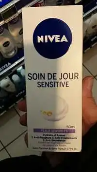 NIVEA - Soin de jour sensitive