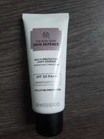 THE BODY SHOP - Skin defence - Multi-Protection Light Essence SPF 50