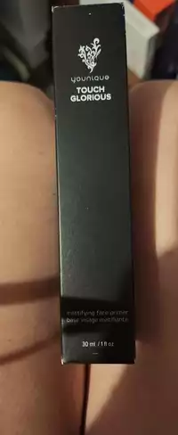 YOUNIQUE - Touch glorious  - Base visage matifiante