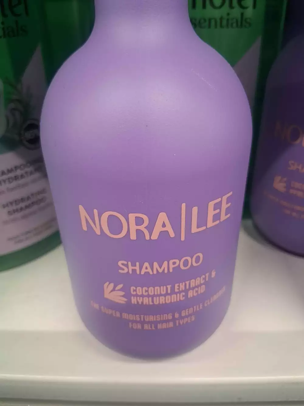 NORA LEE - Shampoo coconut extract & hyaluronic acid