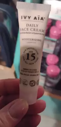 IVY AÏA - Crème de jour pour le visage SPF 15