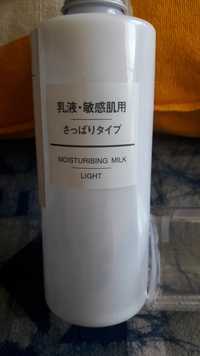 MUJI - Moisturising milk light
