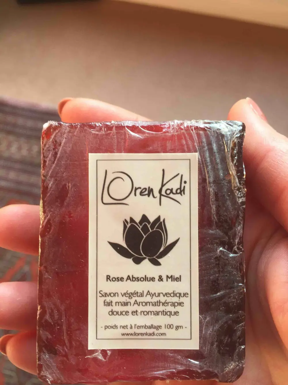 LOREN KADI - Rose absolue et miel - Savon végétal ayurvedique