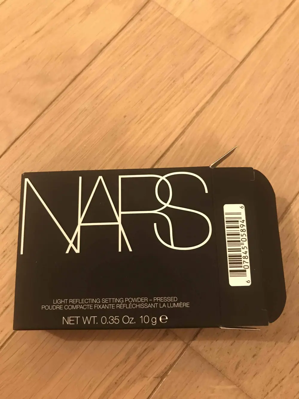 NARS - Poudre compacte fixante réfléchissant la lumière