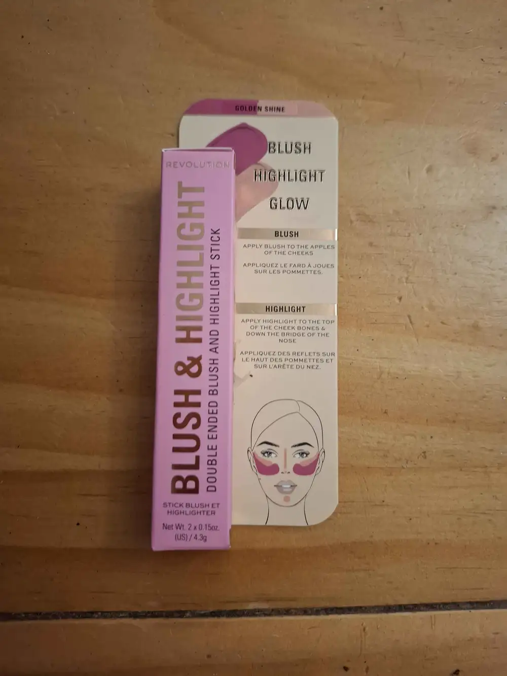 REVOLUTION - Double ended blush et highlight stick