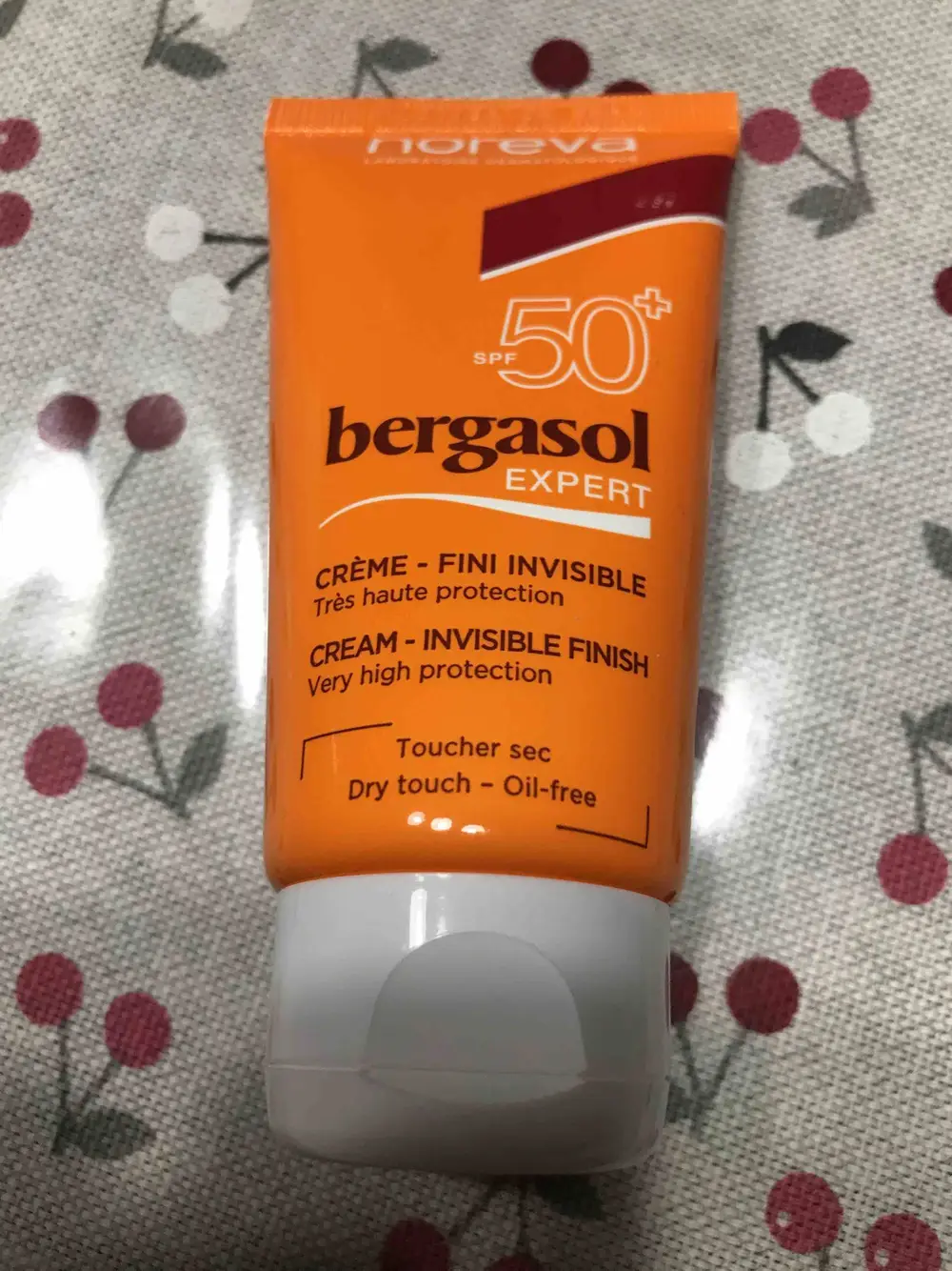 NOREVA - Bergasol expert - Crème fini invisible SPF 50+